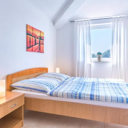 Apartment Pinia - A5 Second Floor - Mpolo